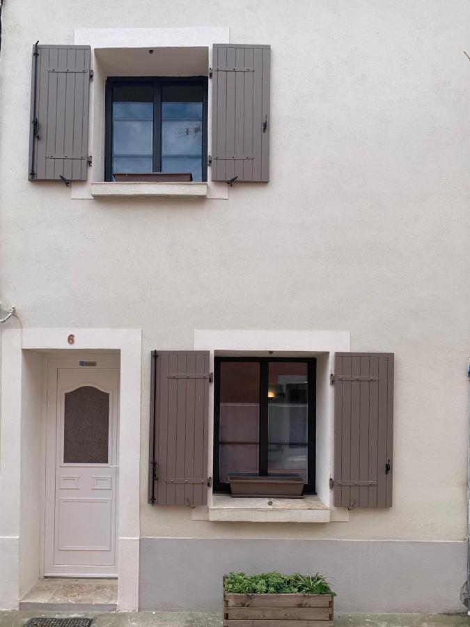 3 Etoiles Terrasse Ou Patio Intra-muros Apartment Aigues-Mortes